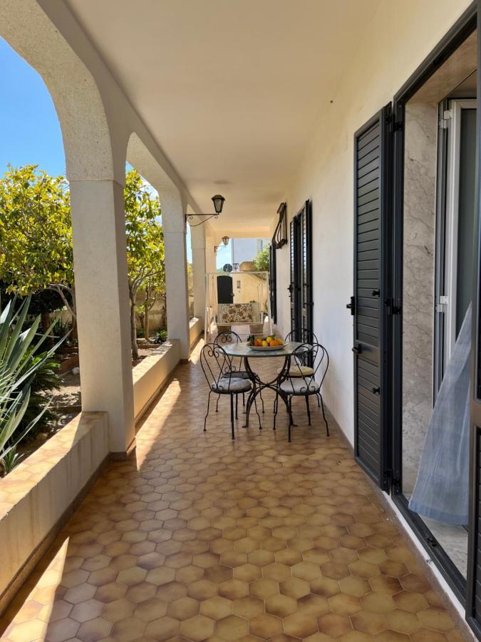 Villa Letizia Rooms & Apartments نوتو المظهر الخارجي الصورة