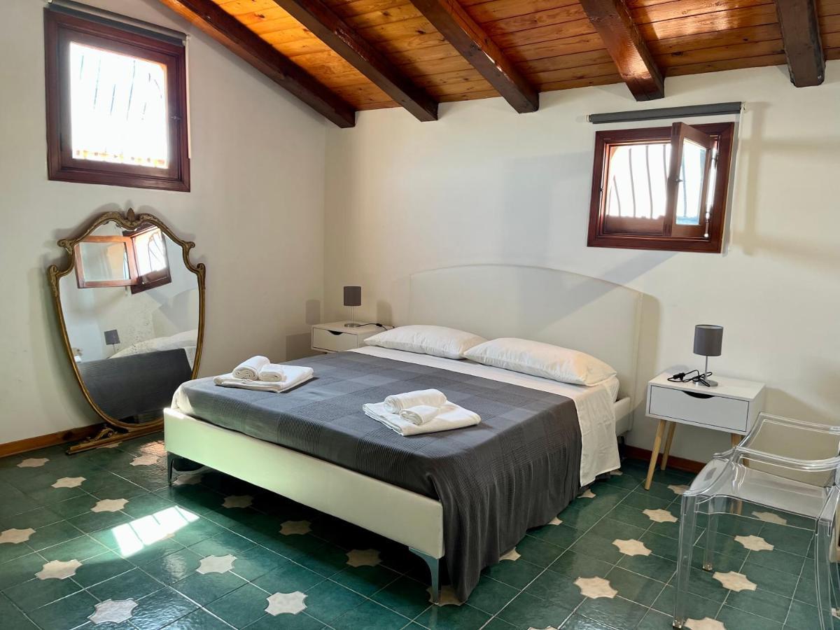 Villa Letizia Rooms & Apartments نوتو المظهر الخارجي الصورة